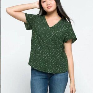 41 Hawthorn Short sleeve top flutter sleeve green polka dot